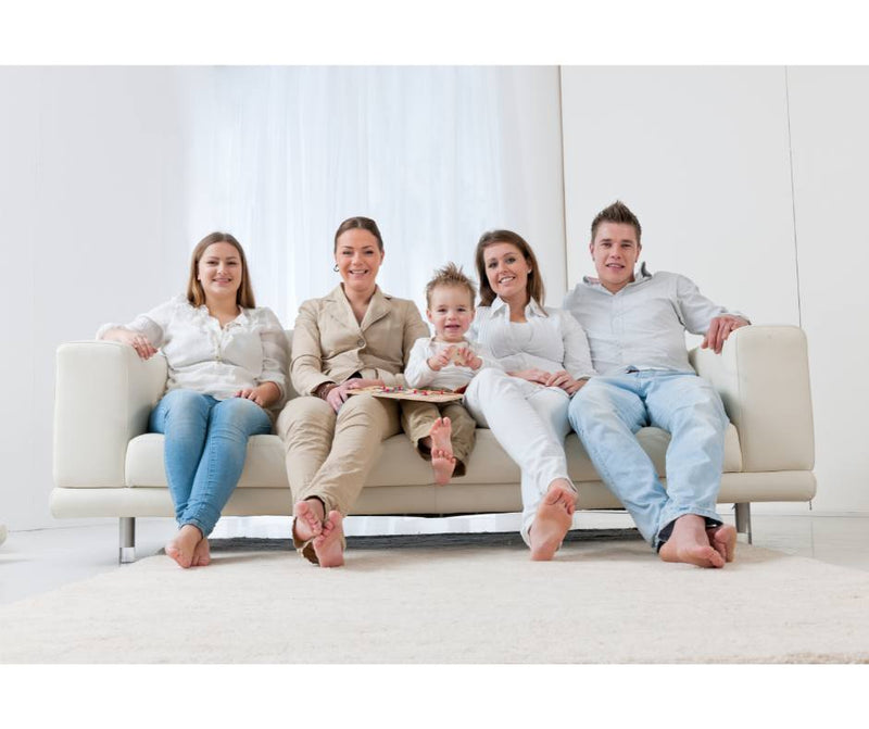 Alegerea perfectă a canapelei extensibile sau fixe pentru living și serile de privit la televizor