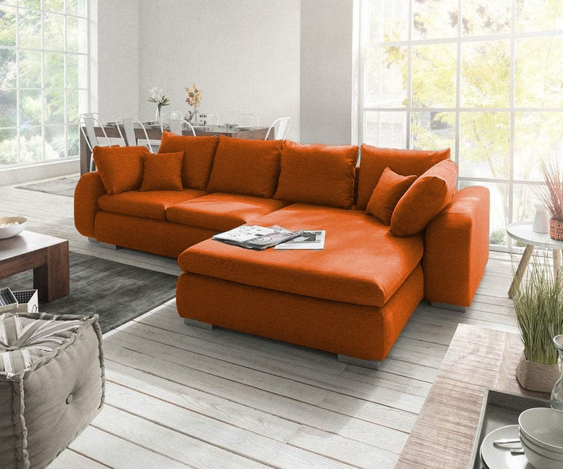 Colțar extensibil cu ladă de depozitare Maxine Orange 330x178 cm | Dumonde Furniture & Deco Concept.